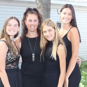 Meet your Posher, Karina